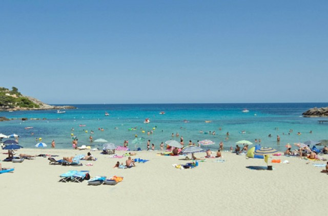 Font de sa Cala Beach Club, Mallorca - World Tennis Travel